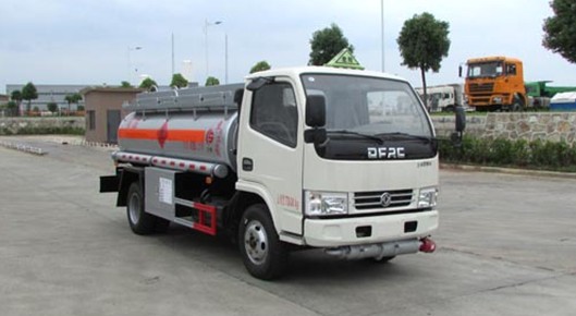 油罐車(chē)圖片 油罐車(chē)圖片