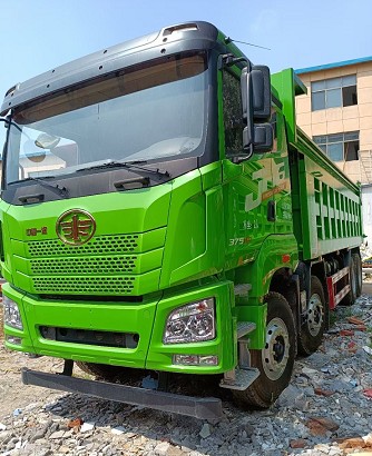 庫(kù)存解放JH6前四后八自卸車(chē) 庫(kù)存解放JH6前四后八自卸車(chē)